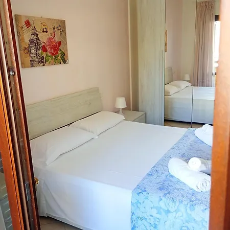 La Casa Di Rossella Nel Cuore Della Citta , Downtown Spacious Apartmán