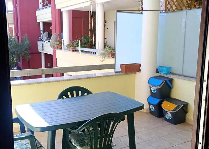 La Casa Di Rossella Nel Cuore Della Citta , Downtown Spacious Apartman *